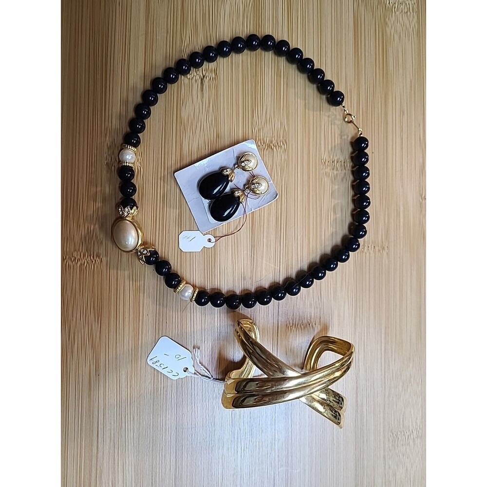 Vintage Avon Faux Black Pearl And Rhinestones Necklace And Earrings ** Bonus